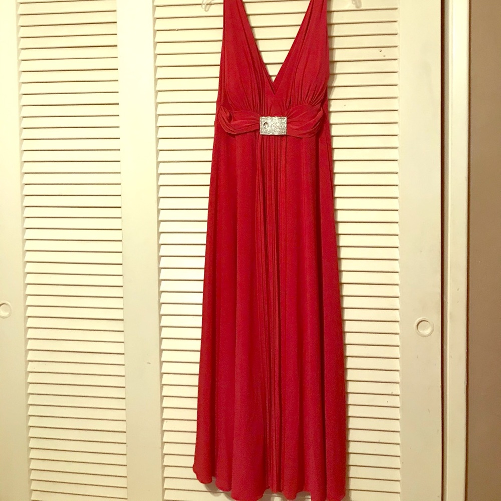 Beautiful, long  red gown. Perfect for holidays!